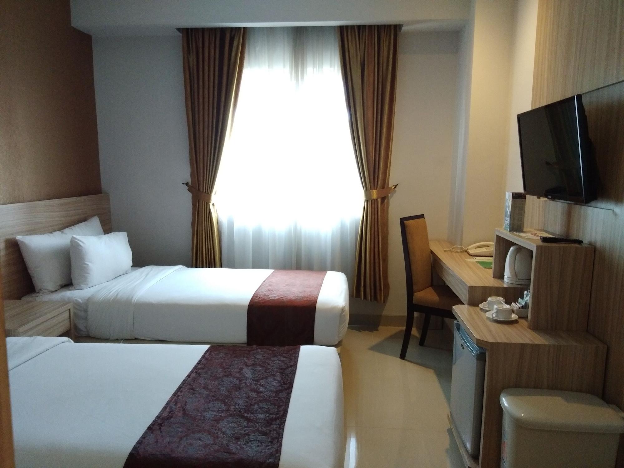 Lorin Syariah Solo Hotel מראה חיצוני תמונה