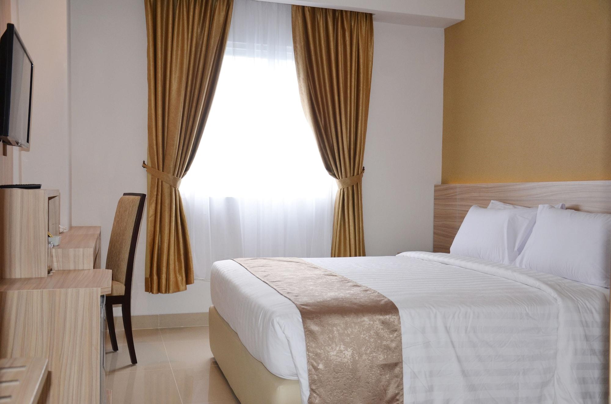 Lorin Syariah Solo Hotel מראה חיצוני תמונה