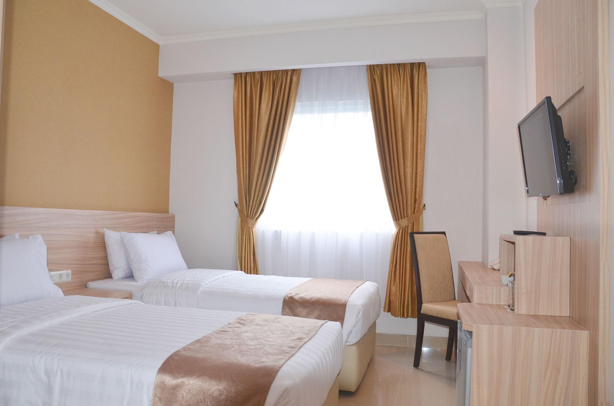 Lorin Syariah Solo Hotel מראה חיצוני תמונה