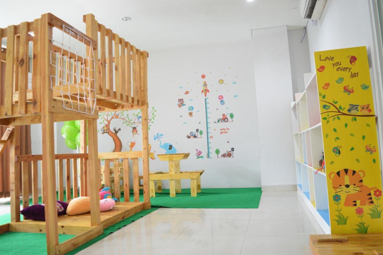 Lorin Syariah Solo Hotel מראה חיצוני תמונה