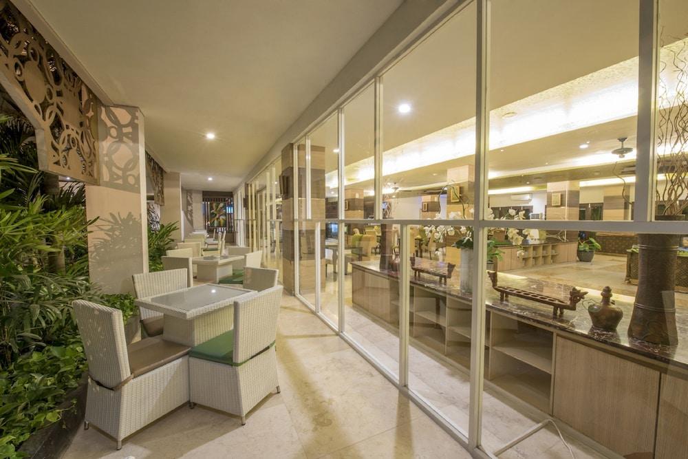 Lorin Syariah Solo Hotel מראה חיצוני תמונה