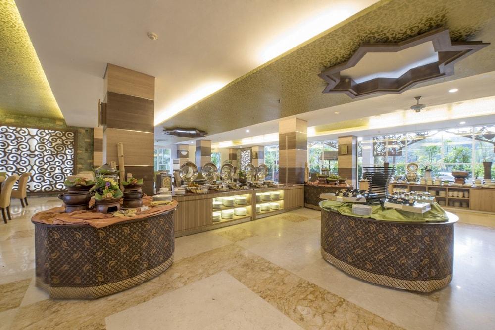 Lorin Syariah Solo Hotel מראה חיצוני תמונה