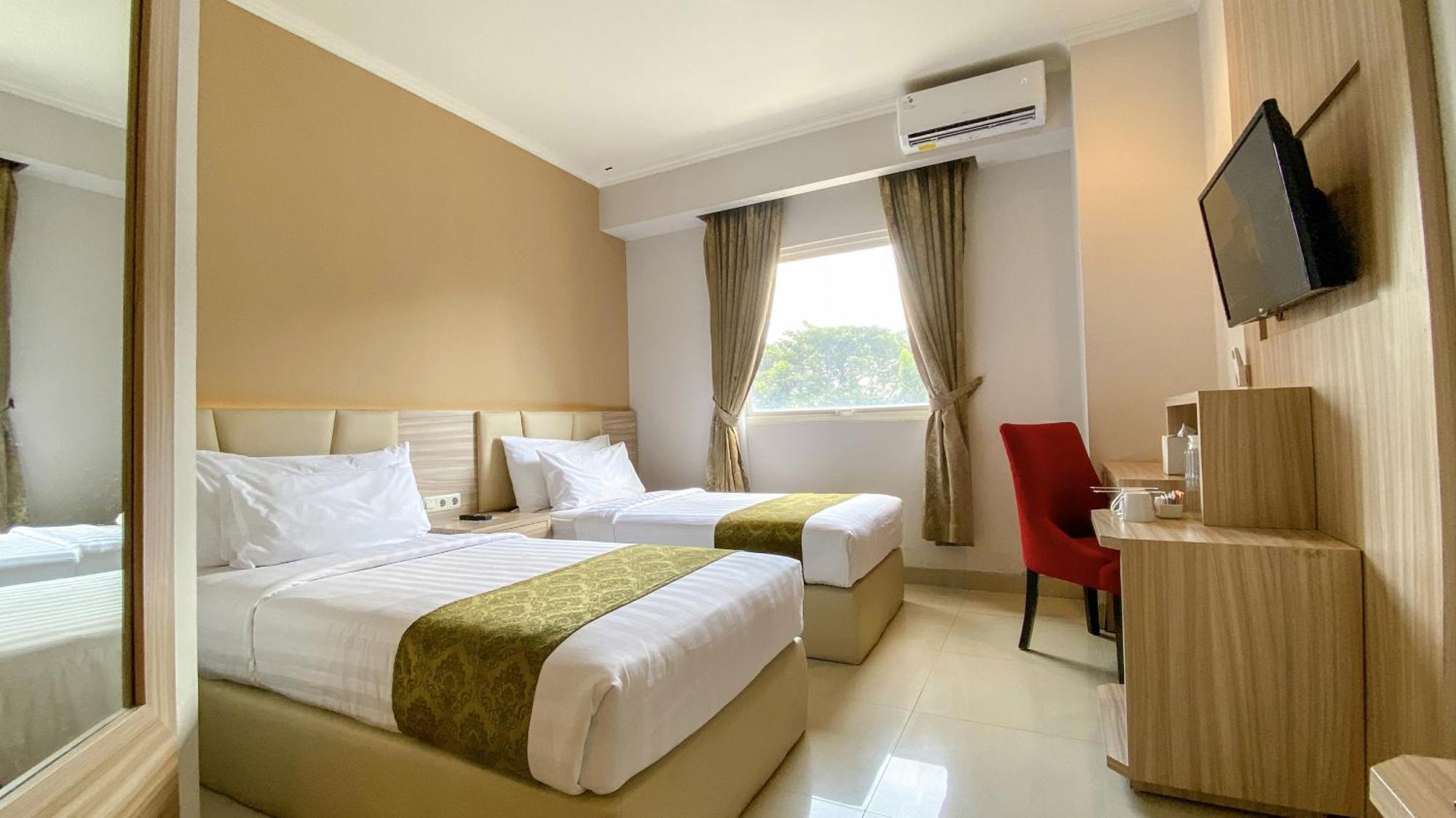 Lorin Syariah Solo Hotel מראה חיצוני תמונה