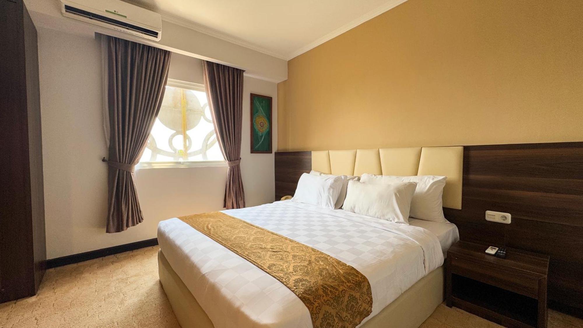 Lorin Syariah Solo Hotel מראה חיצוני תמונה