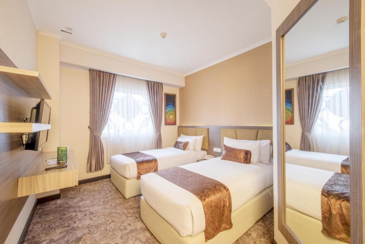 Lorin Syariah Solo Hotel מראה חיצוני תמונה