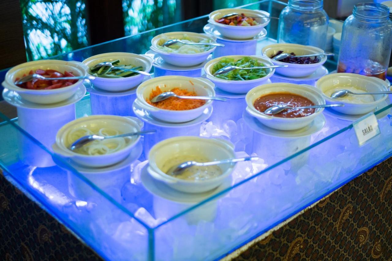 Lorin Syariah Solo Hotel מראה חיצוני תמונה