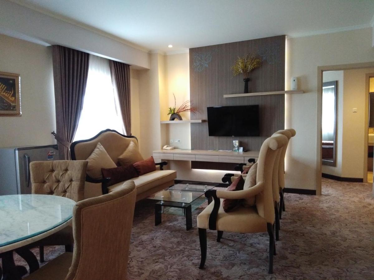 Lorin Syariah Solo Hotel מראה חיצוני תמונה